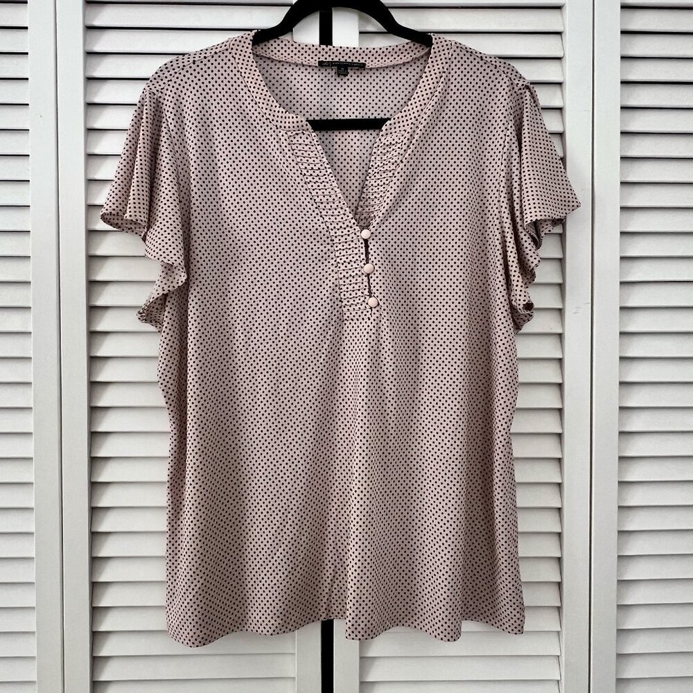 Adrianna Papell Mini Dots Blouse Women's‎ Nude Size XL.